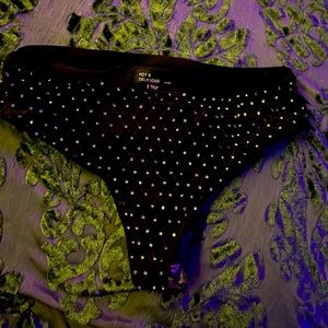 Rave bottoms